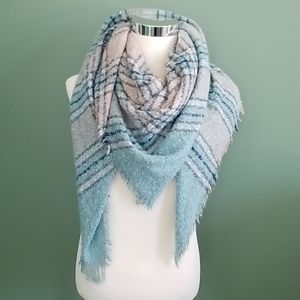 SIMPLY SOUTHERN Blanket scarf